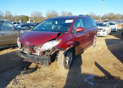 2016 Toyota Sienna Le 8 Passenger из США, поврежденный, VIN 5TDKK3DC5GS725187
